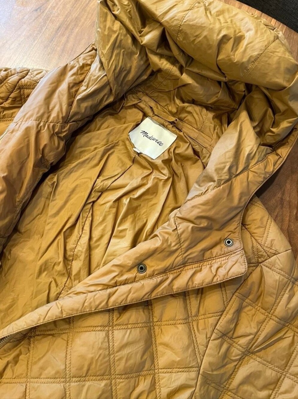 Madewell Women's Quilted Hooded Puffer Jacket in Goldish Mustard Yellow